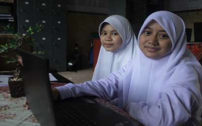 Sekolah dan Mondok